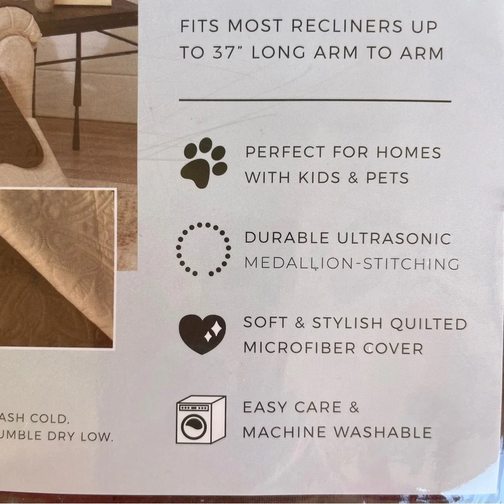Medallion Reversible Recliner Furniture Cover Size 79